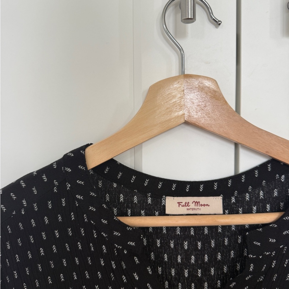 Full Moon Maternity Black and White Top